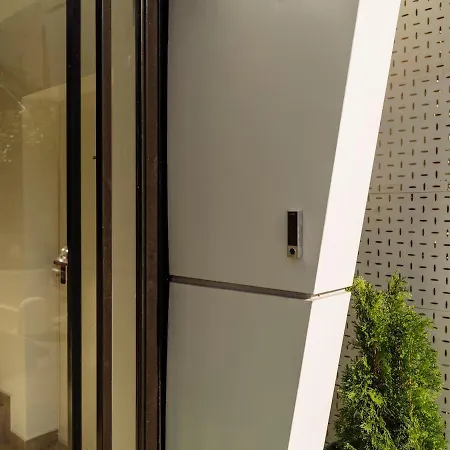 Apartment 23 - New Building & Parking *