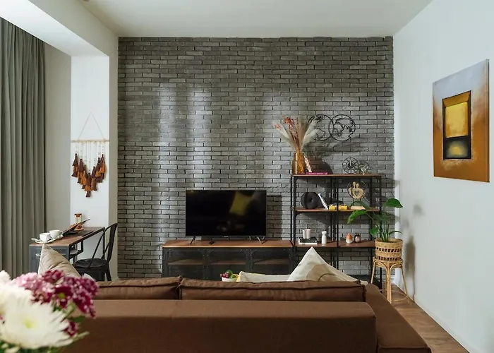 23 - New Building & Parking Apartment