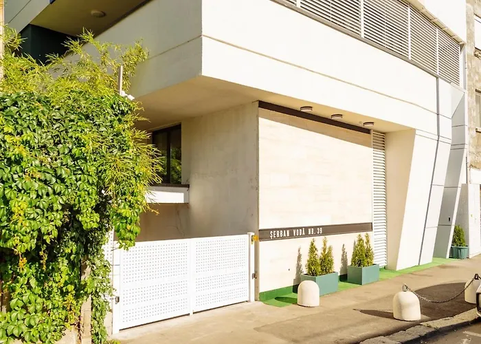 Apartment 23 - New Building & Parking *