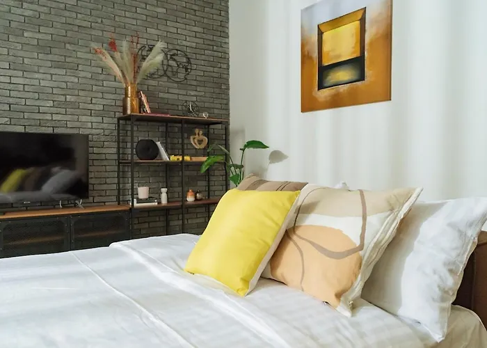 23 - New Building & Parking *