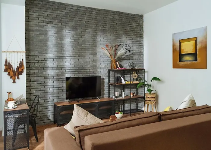 23 - New Building & Parking Bucharest