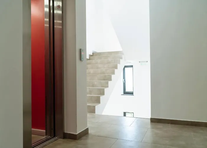 Apartment 23 - New Building & Parking *