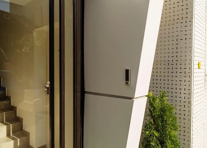 23 - New Building & Parking Bucharest