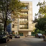 23 - New Building & Parking Apartment