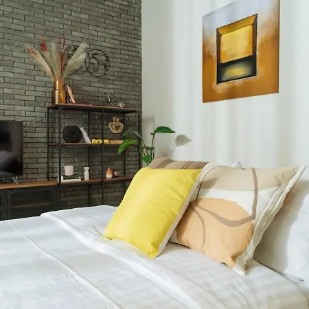 23 - New Building & Parking *